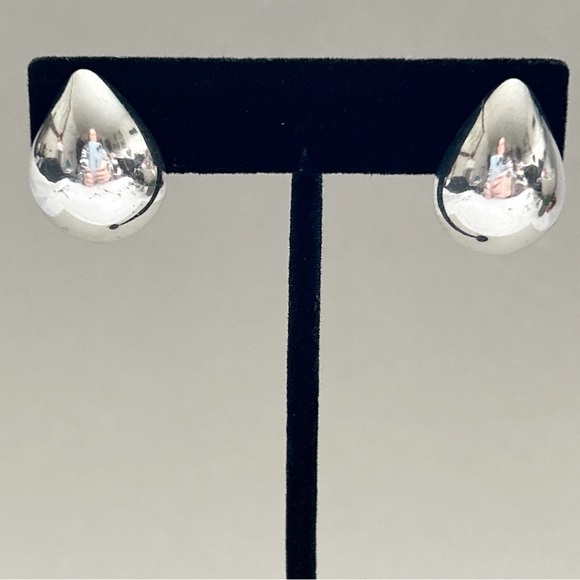 Vintage Southwestern Sterling Silver Puffed Teardrop Earrings - Picture 5 of 8